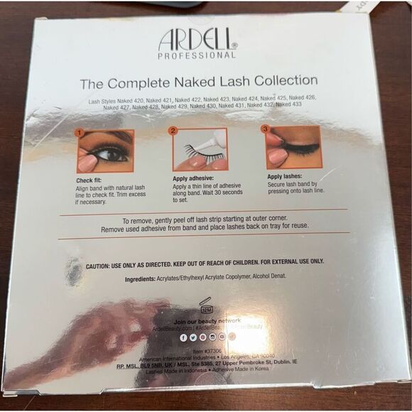 Ardell Naked Lashes - 14 pairs with Glue - Picture 2 of 4